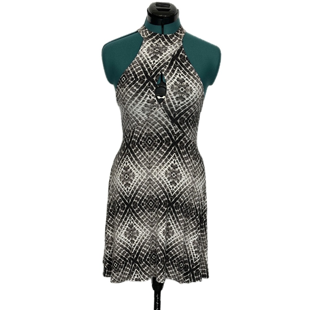 Poetry Halter Dress Keyhole Geometric Print Small Black White Mini Boho N740